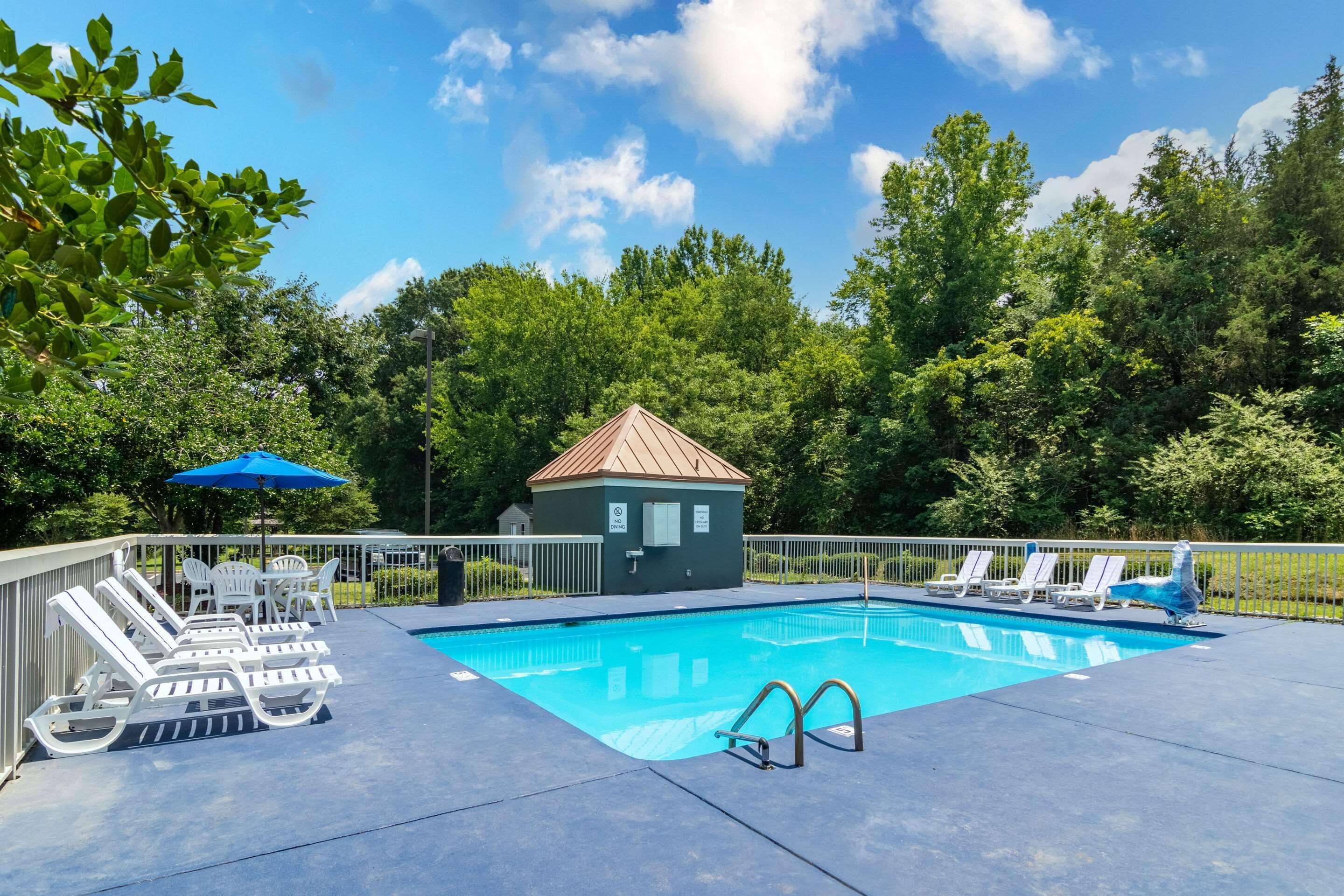 Clarion Pointe South Boston - Danville East Buitenkant foto